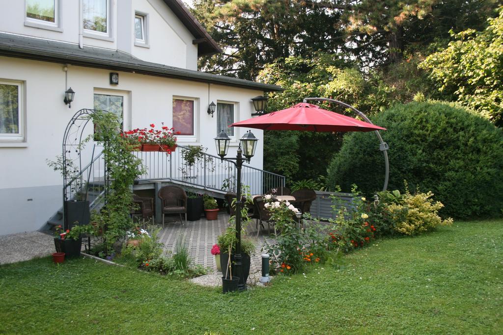 Ferienwohnung Am Kurpark Бад-Нендорф Экстерьер фото