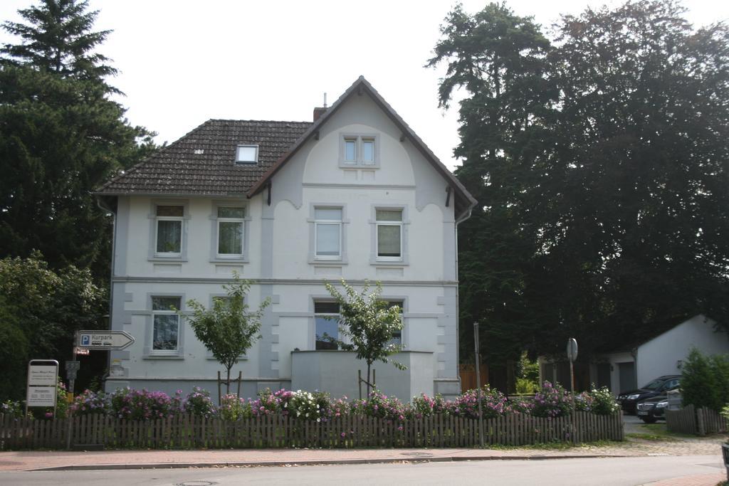 Ferienwohnung Am Kurpark Бад-Нендорф Экстерьер фото