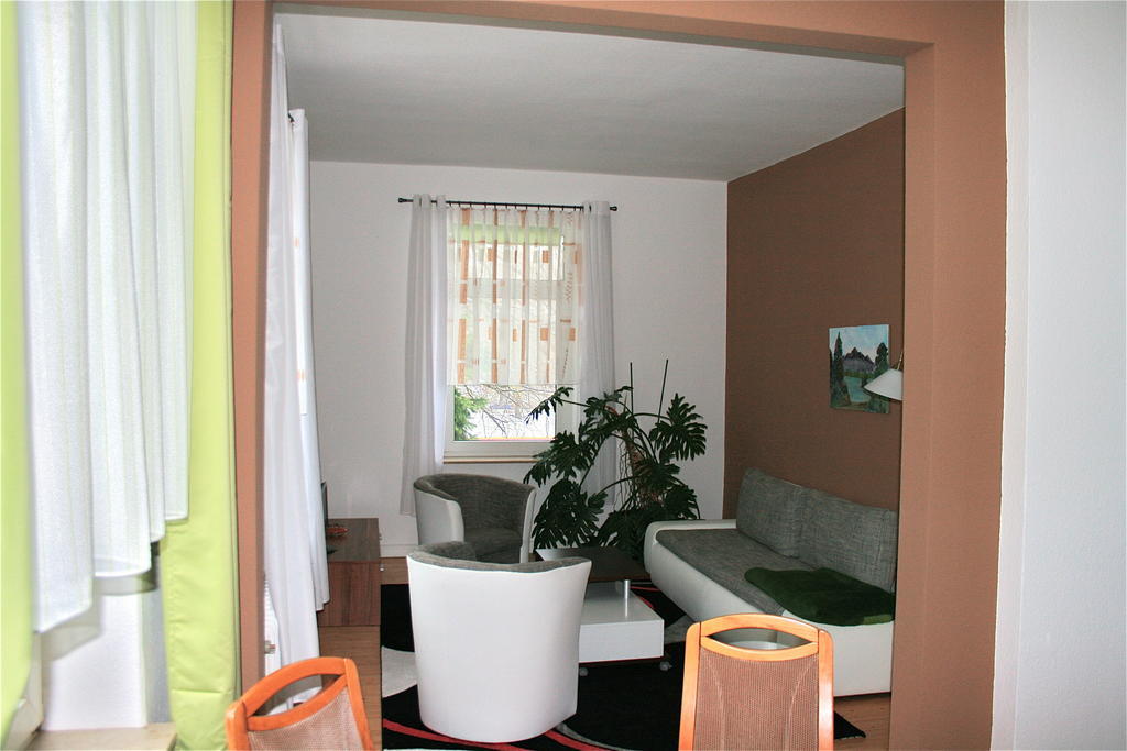 Ferienwohnung Am Kurpark Бад-Нендорф Номер фото